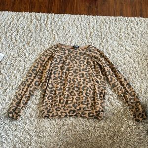 Buffalo David bitton cheetah print long sleeved top